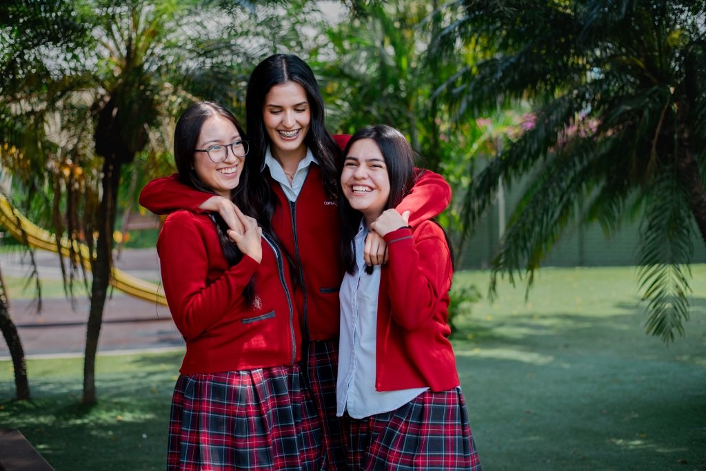 Alumnas felices en APDE Campoalegre